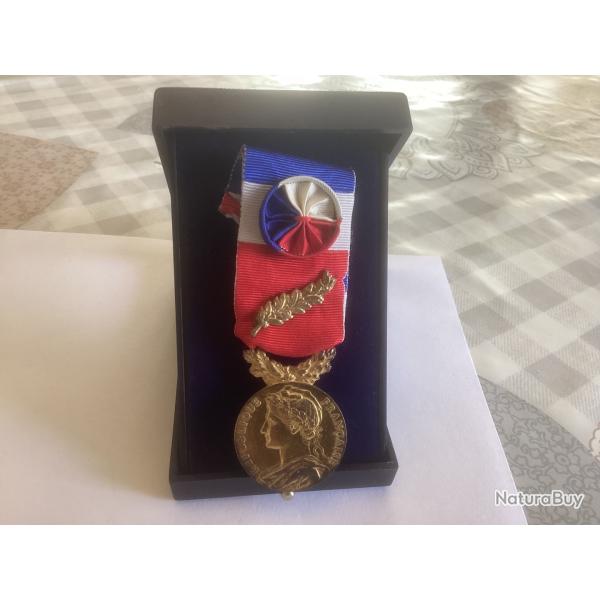 M�daille d'honneur du travail - �chelon or (35 ans) - Monnaie de Paris