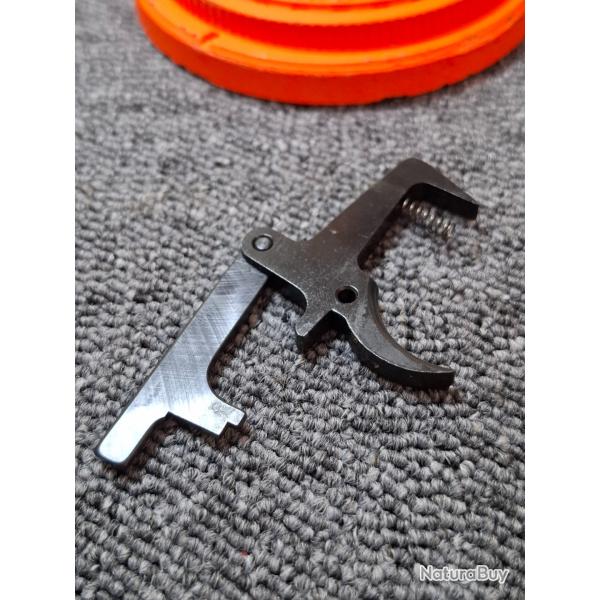 ERMA Mod E M1 22lr - Pi�ce - D�tente (2)