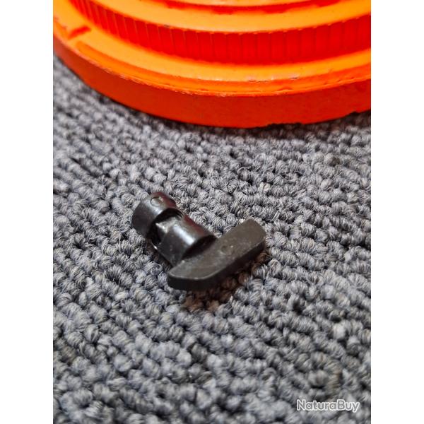 ERMA Mod E M1 22lr - Pi�ce - Bouton Surete (2)