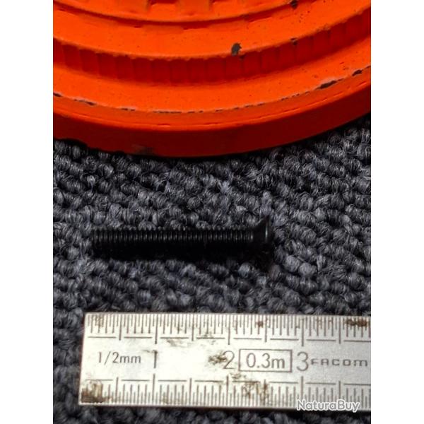 ERMA Mod E M1 22lr - Pi�ce - Vis n�1 (1)