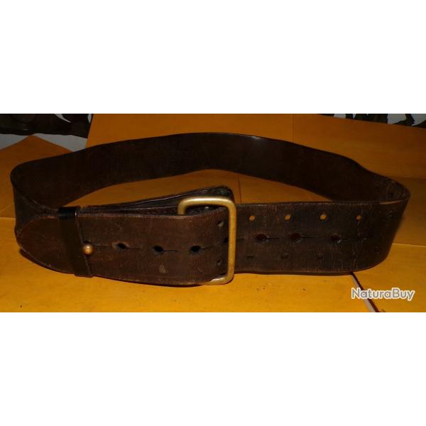 CEINTURON  EN CUIR D'OFFICIER DE L'ARMEE FRANCAISE DE LA GUERRE 1914 - 1918 WWI,  LARGEUR 5,5 CM ET