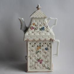 Ancienne Tisanière porcelaine Maison