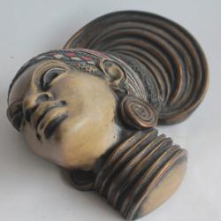 Masque mural Visage Femme Achatit