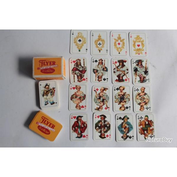 Jeu de cartes miniatures Flyer Virginia Cigarettes