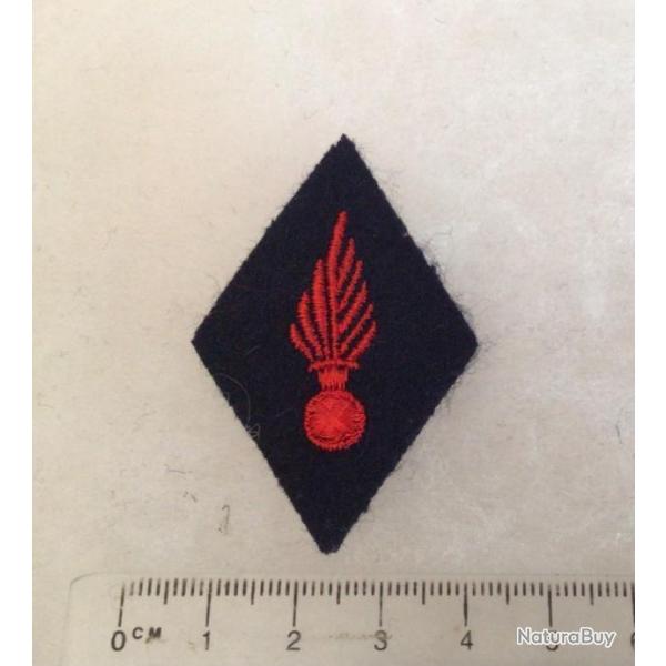 FRANCE SAPEURS POMPIERS - Insigne de tissu brod GRENADE ROUGE de CALOT DE POMPIER 2