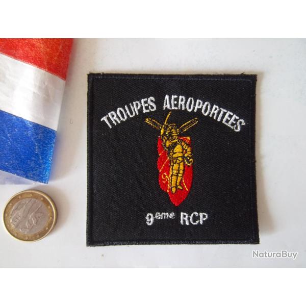 �cusson militaire 9e r�giment de chasseurs parachutistes dissous en 1999