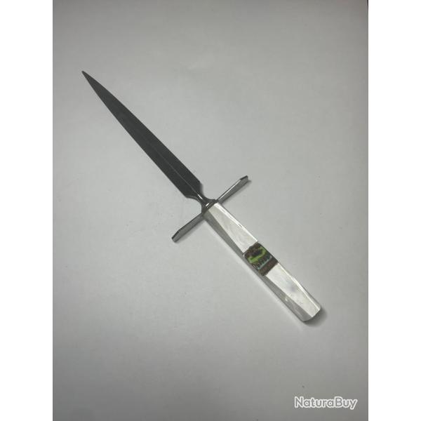 Coupe papier style ivoire embl�me des Ardennes ouvre lettre des Ardenne