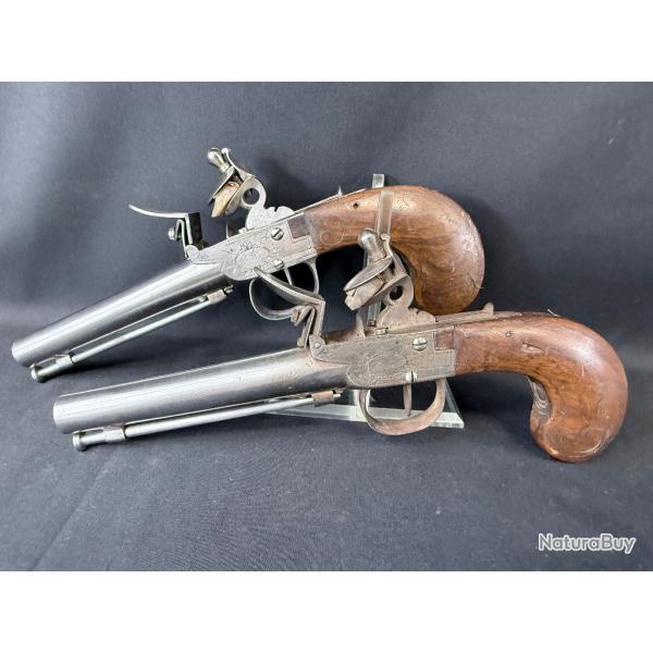 PAIRE DE PISTOLETS � SILEX BERLEUR