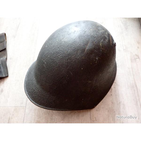 Casque suisse. Mod�le 1918 avec peinture granuleuse