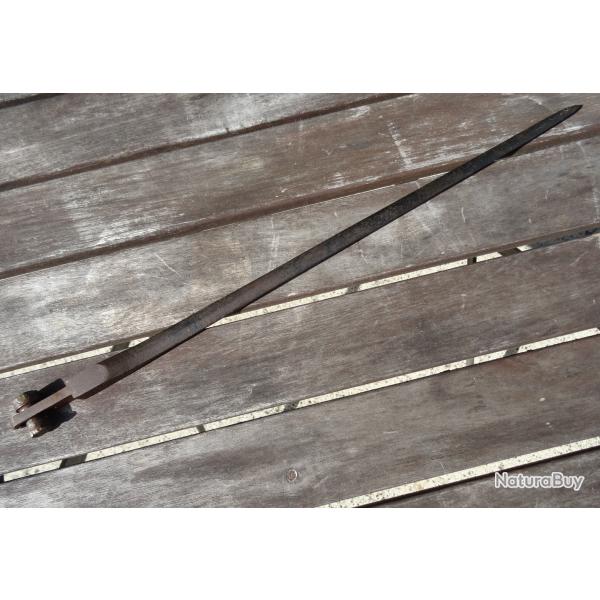 baionnette pliante de mousqueton carcano