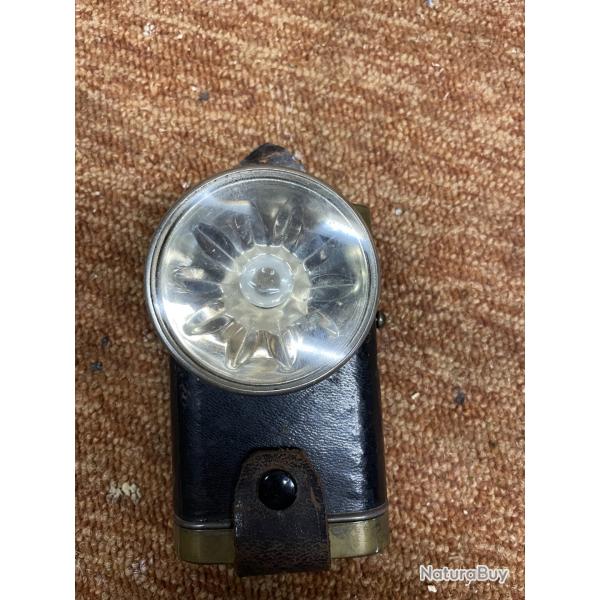 lampe de poche arm�e allemande