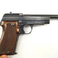 Pistolet Unique D6 22LR 6"