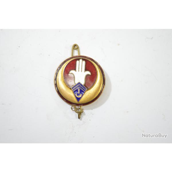 Insigne 1er R�giment de Spahis Alg�riens, DRAGO H164, avec bordure, 2 chevrons, dos lisse