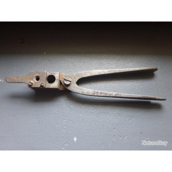 Rare moule / outil � fabriquer les cartouches en papier en calibre 44 (Colt, Remington, ...)