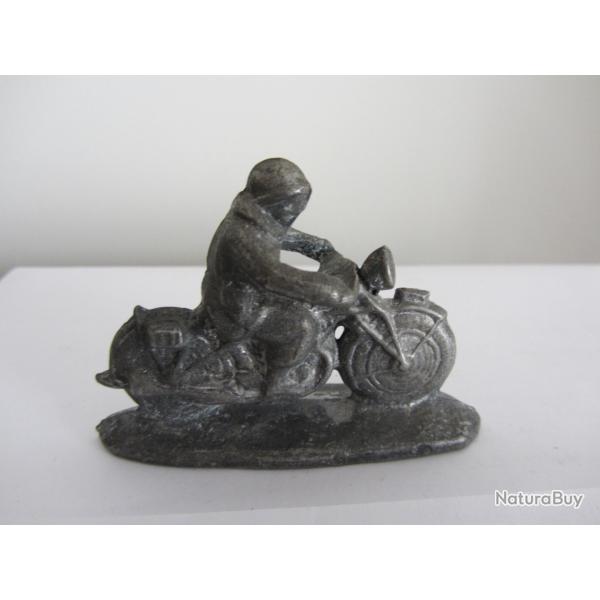 Moto militaire Quiralu - fonte d'alu 1950