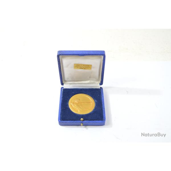 Ancienne m�daille de tir � l'arc