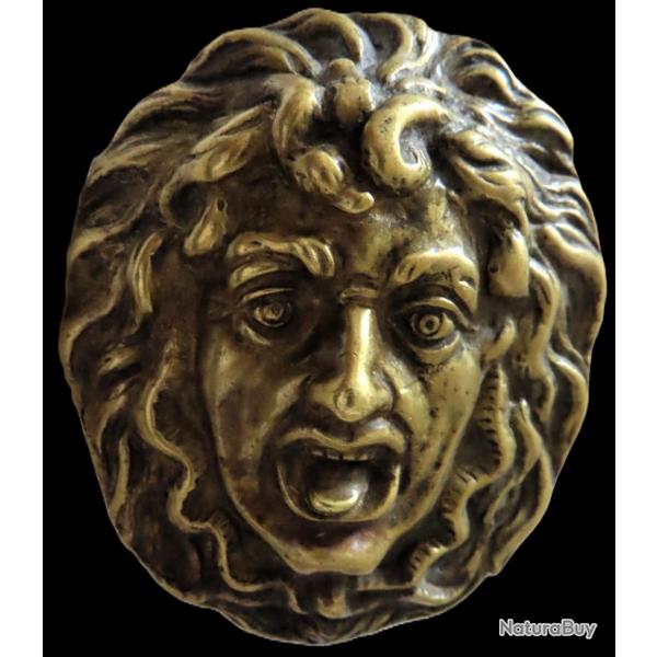 Plaque de baudrier de sapeur � la t�te de m�duse 1er empire