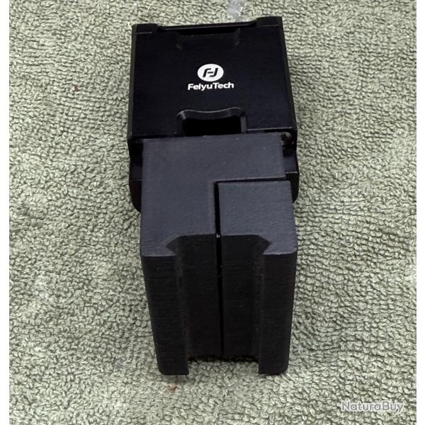 Vends support smartphone pour fixation sur rail Picatinny.