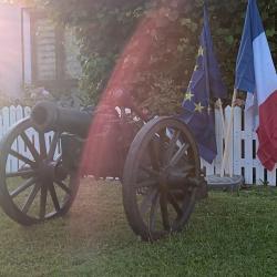 Canon d&eacute;coratif au son assourdissant - PROMOTION HORLOGE GRATUITE Nouveau