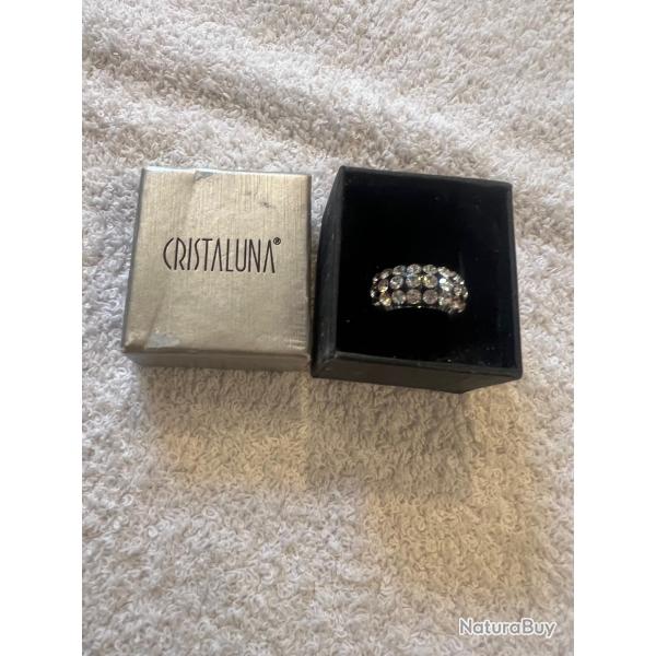 Bague cristaluna  acrylique transparent swarovski cristal  100 208 00
