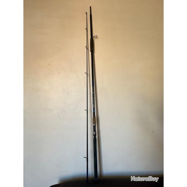 1 canne 3,10 m 2 Brins  4 lbs Mitchell giant fish p�che mer occasion