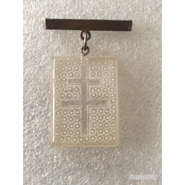 broche croix de lorraine