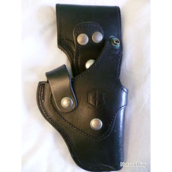Holster de ceinture droitier multiposition en cuir de marque SPJ pour r�volver