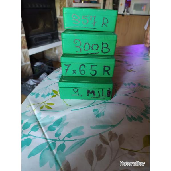 Article de rechargement,balance,et autres accessoires.