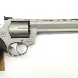 Revolver Taurus Tracker 22LR