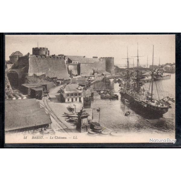 CPA - Marine -BREST - Le Ch�teau  N�3742