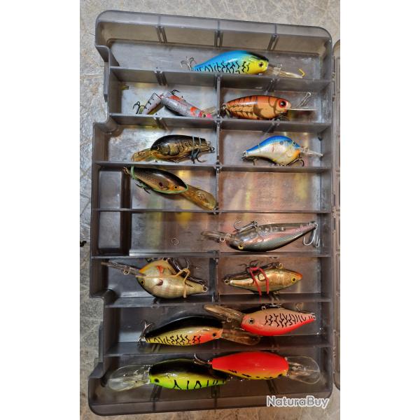 lots de leurres durs et sa boite