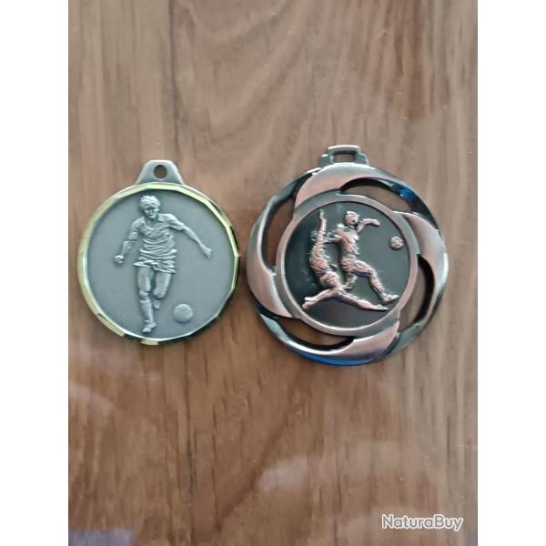 2 MEDAILLES MOTIF FOOTBALL