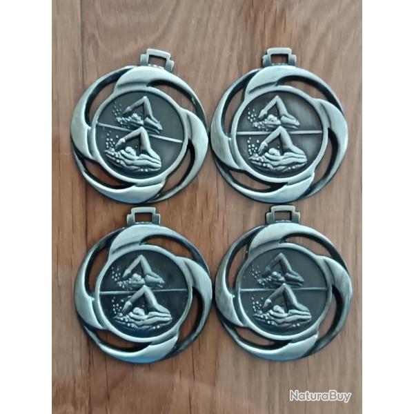 4 MEDAILLES MOTIF NATATION + 4 CORDONS