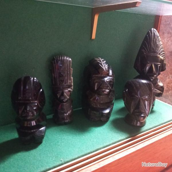 tr�s belle collection d'obsidienne sculpt�e  5 sculptures en obsidienne dor� et noir