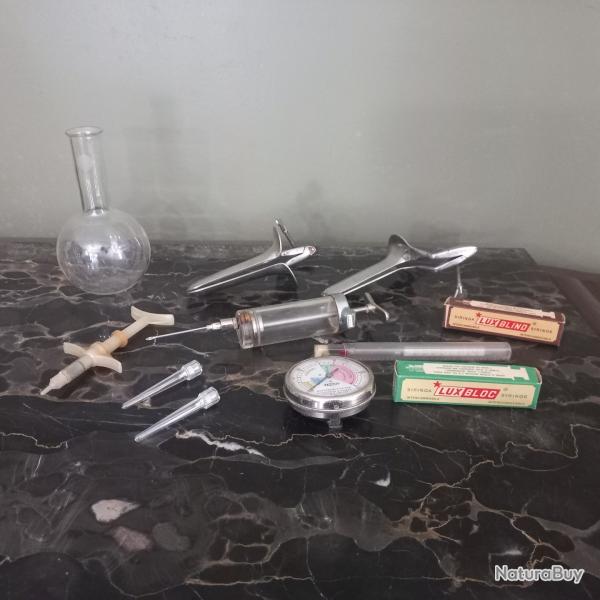 lot d'ancien objet m�dical