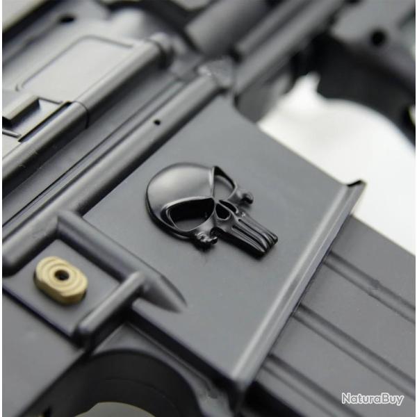 Lot de 2 autocollants 3D en m�tal Punisher noir mat