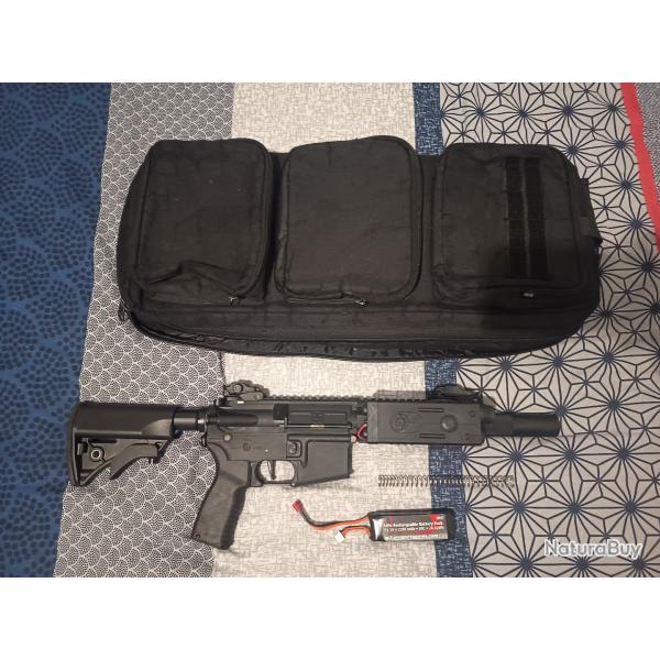M4 full upgrade + batterie et sacoche