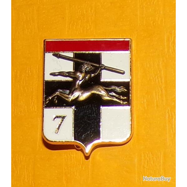 7� Division Blind�e, avec chiffre 7, Centaure relief, FABRICANT DRAGO PARIS   ,  HOMOLOGATION 1199 ,