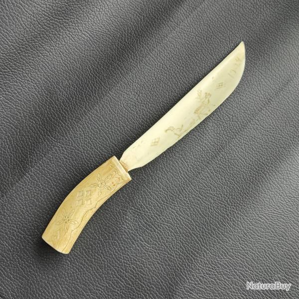 Couteau ancien Sami Scandinavie 1924 grav� � la main - bois de renne