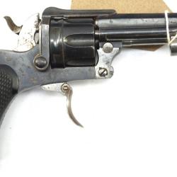 Revolver Fagnus Acier Fondu  artisanat Belge cal 320