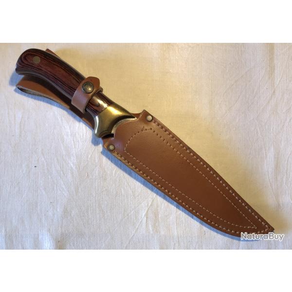 VENDS POIGNARD CHASSE GRANDE LAME