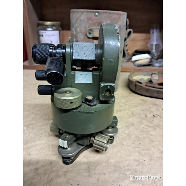 Theodolite Goniom�tre d'artillerie BBT Krauss Etat moyen et incomplet pour collection Avec son �tui
