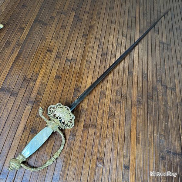 �P�E  NACRE LAITON CISEL�