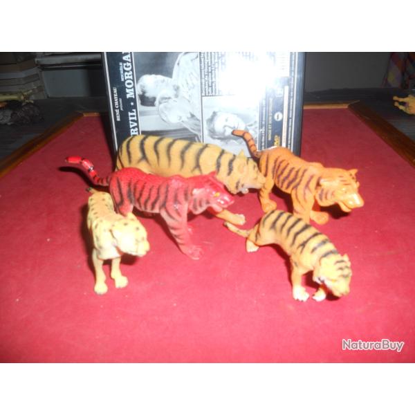 tigres miniatures en pvc diffrentes tailles lot de 5 avec une panthre/jaguar