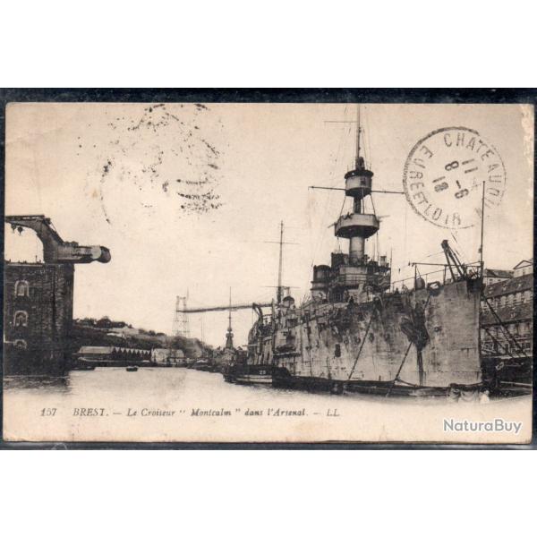 CPA - Marine Militaire - BREST - Le Croiseur " Montcalm " dans l'Arsenal N�3788