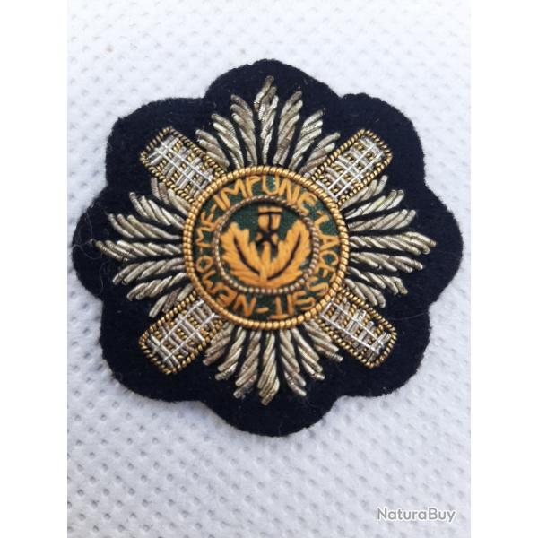 Insigne tissu brod� cannetille argent "NEMO ME IMPUNE LACESSIT superbe