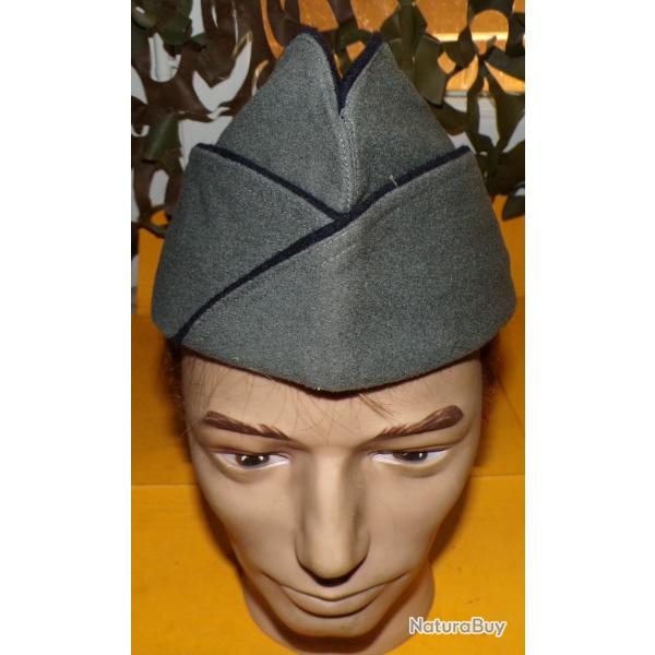 CALOT MILITAIRE DU SERVICE DES POUDRES  DE L'ARMEE DE TERRE  DE L'ARMEE FRANCAISE ,TAILLE 57 , FABRI