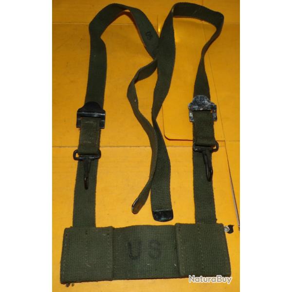 ARMEE AMERICAINE U.S : SANGLE POUR MUSETTE  DE L'ARMEE AMERICAINE AVEC UN TAMPON BIEN VISIBLE ,