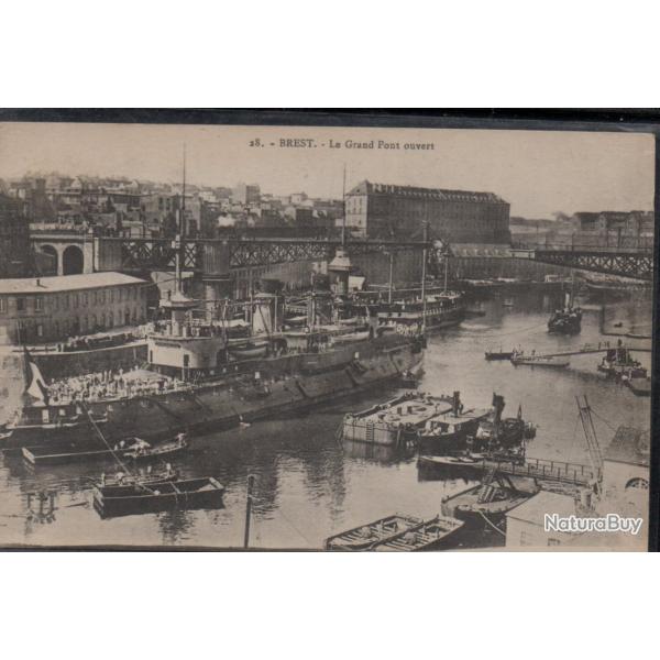 CPA - Marine Militaire - BREST- Le Grand Pont ouvert  N�3819