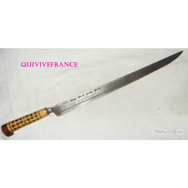 AB3099 - COUTEAU BERBERE - FLISSA D�but XIXe poign�e en os